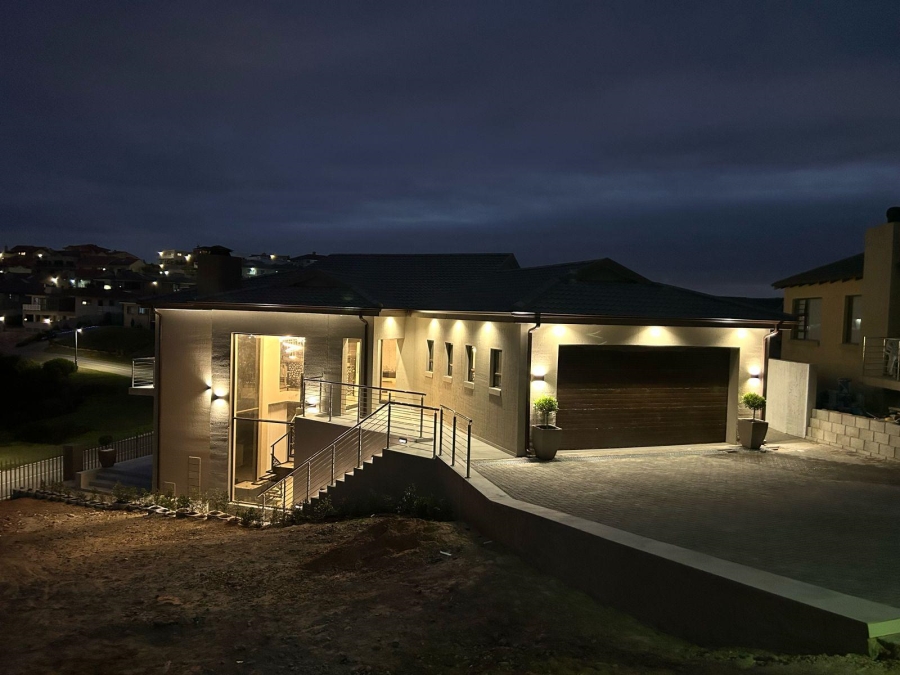 4 Bedroom Property for Sale in Seemeeu Park Western Cape